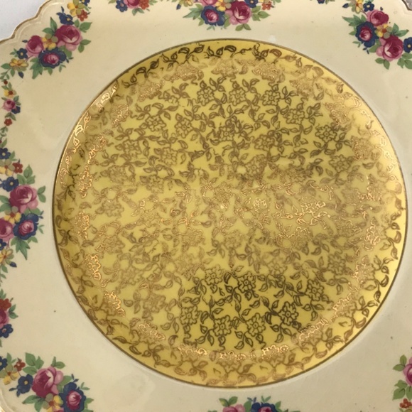 Vintage Royal Winton Grimwades Luncheon Square Plate 8.75” Gold Floral Chintz - Picture 2 of 4